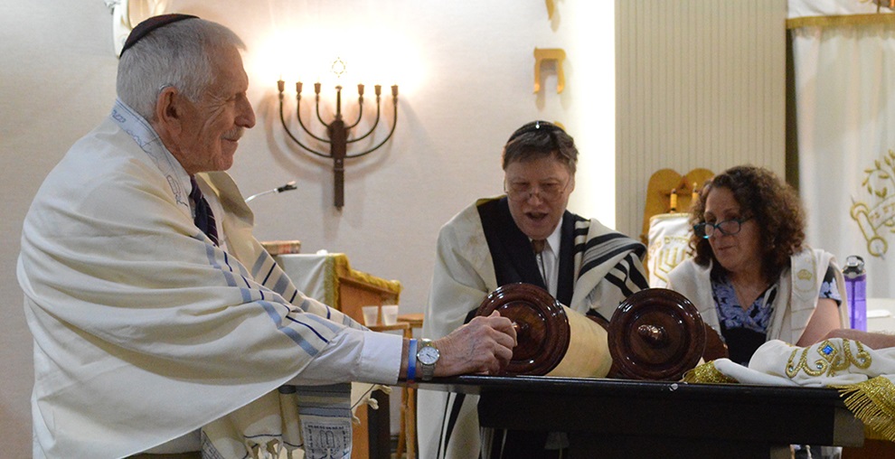 What Does Torah Say About Elder Care